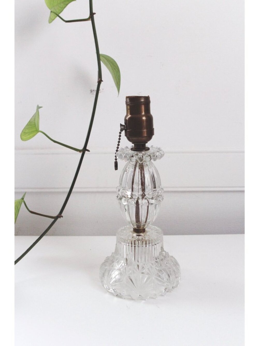 Vintage 60s Glass Table Lamp - Brass Socket & Pull Chain - Budoir, Hollywood Reg